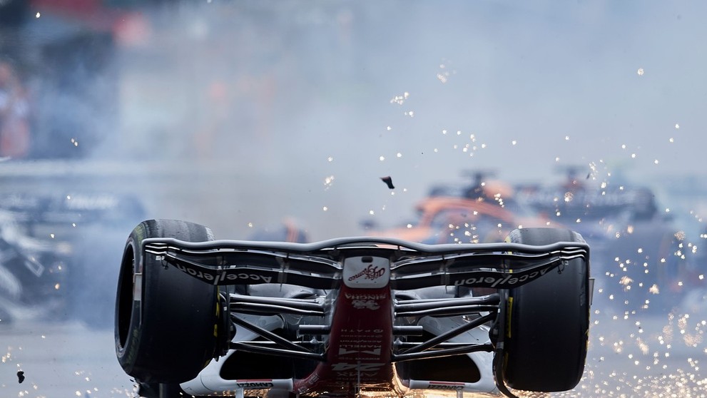 Po roku opäť tuhla na okruhu Silverstone krv v žilách.  