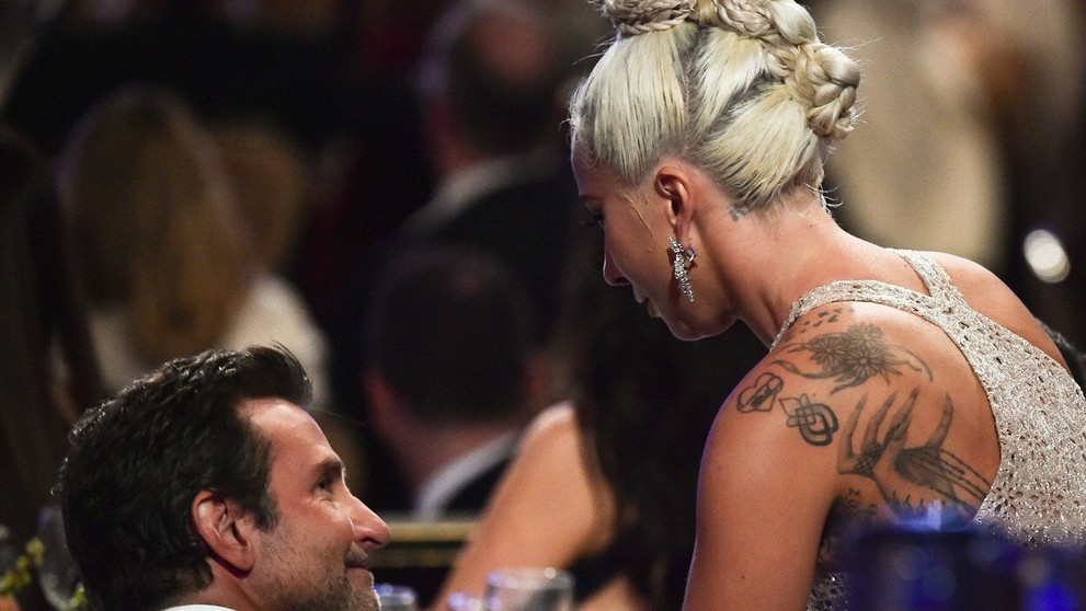 Bradley Cooper a Lady Gaga