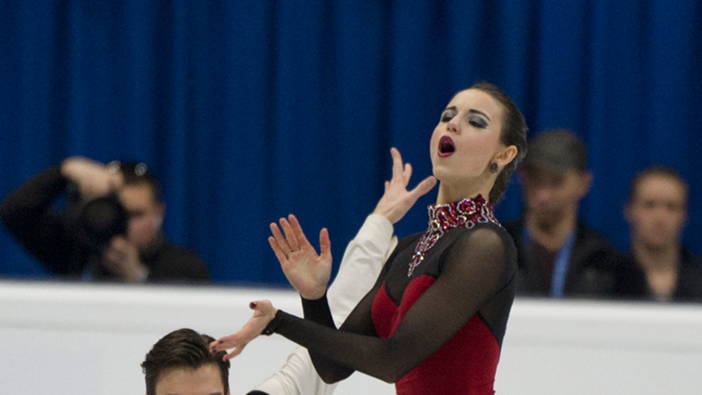 Federica Testová a Lukáš Csölley počas krátkeho programu tanečných párov na ME.