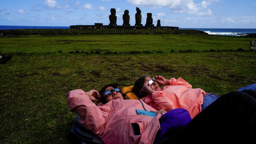 Prstencové zatmenie Slnka