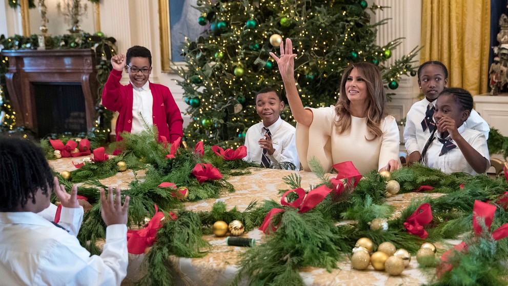 Snímka z prehliadky vianočnej dekorácie v Bielom dome.