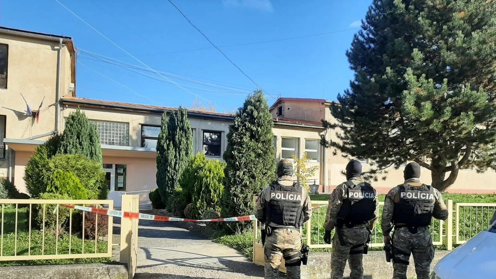 Škola v Novákoch
