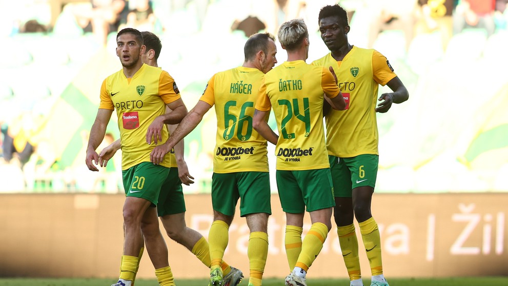 Hráči Žiliny sa radujú z gólu