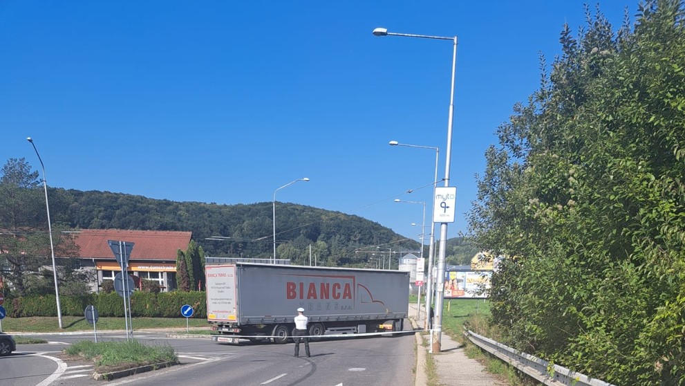 Kremničiansky most uzavreli.