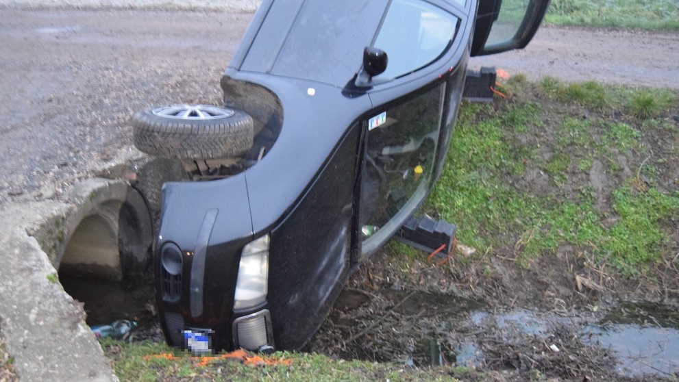 Nehoda v obci Želovce.