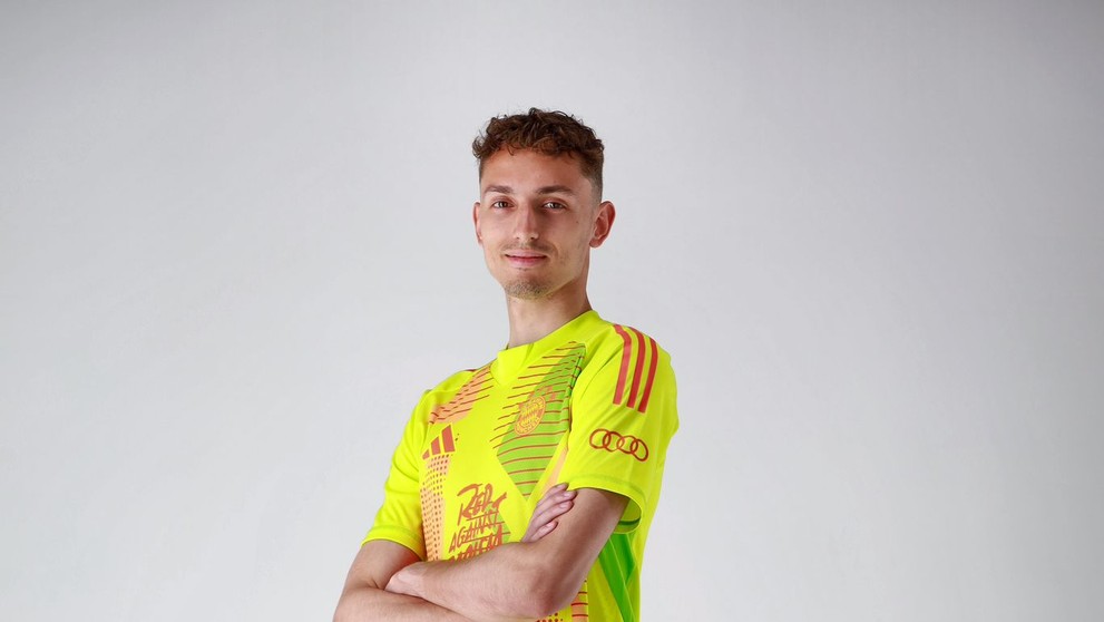 Dres už čaká v ráme, kedy pôjde na stenu.