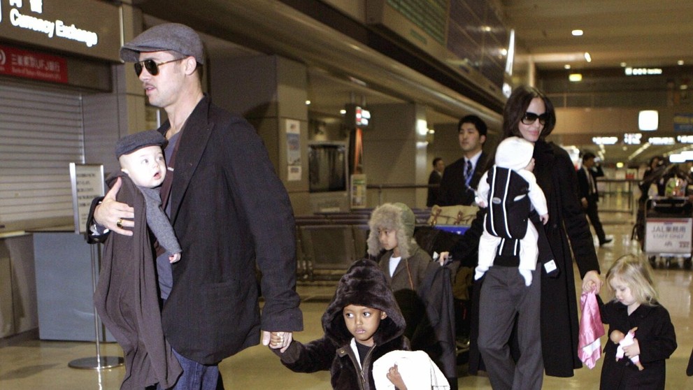20090128_030819_Japan_People_Brad_Pitt_TOK8020009584.jpg