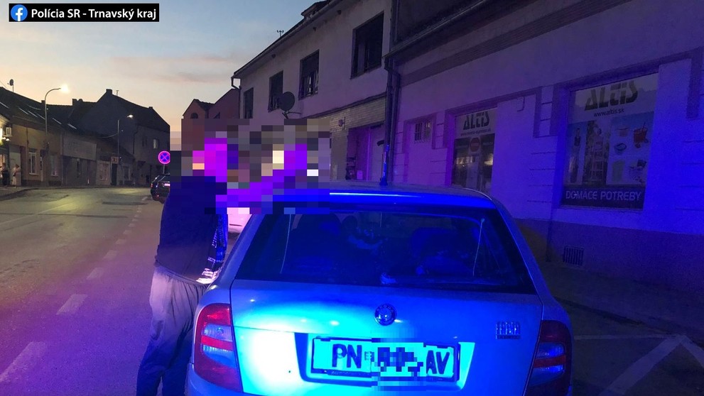 Vozidlo malo nakreslené ŠPZ 