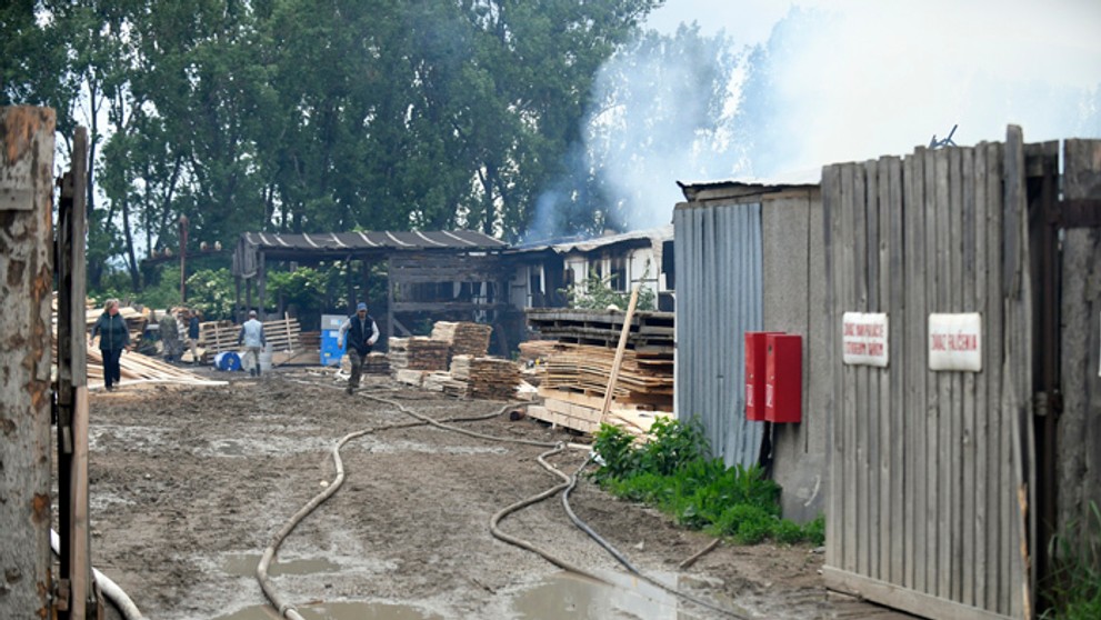 Požiar píly v košickej mestskej časti Šebastovce.