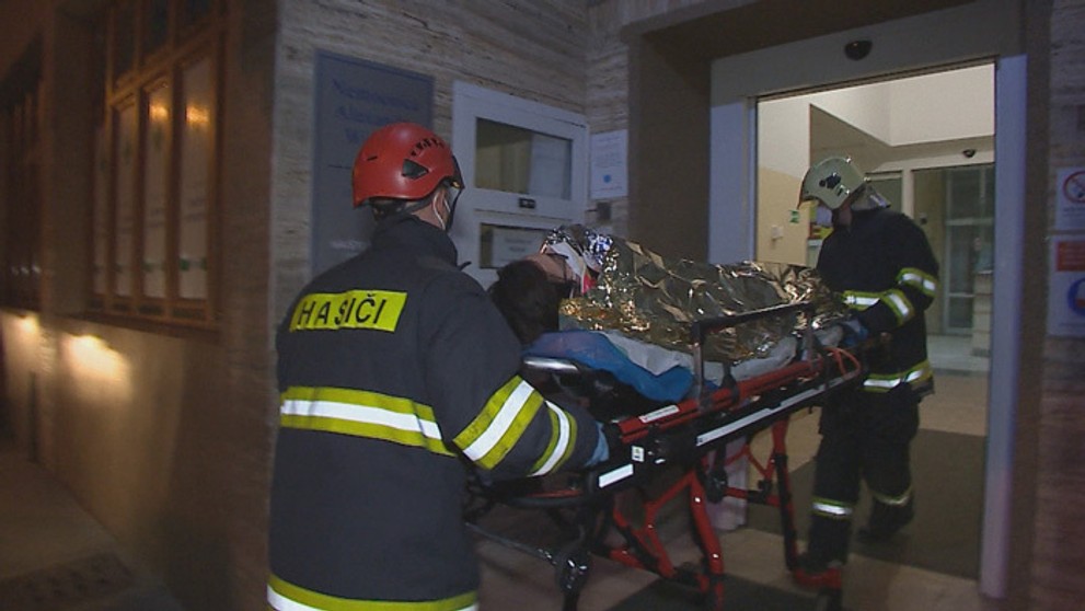 Zachránený muž z jaskyne v Hubinej pri Piešťanoch.