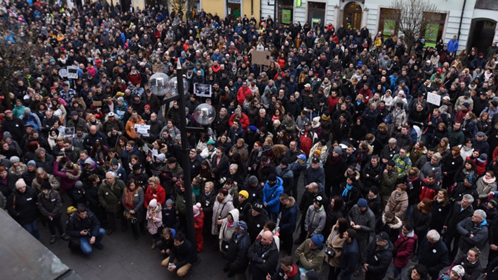 Protestné zhromaždenie Za slušné Slovensko v Trnave.