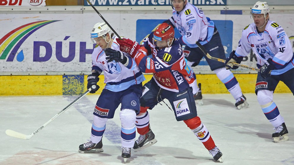 zľava Tibor Kutálek (Nitra), Tomáš Škvaridlo (Zvolen) a Peter Ordzovenský a Jozef Stümpel (Nitra).