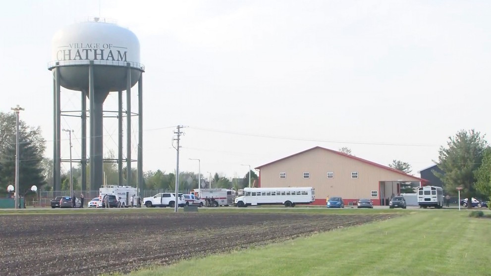 Budova školskej družiny v mestečku Chatham v americkom štáte Illinois, do ktorej vrazil vodič autom.