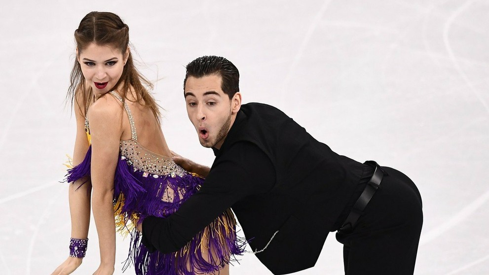 Ukrajinský krasokorčuliarsky pár Alexandra Nazarovová a Maxim Nikitin.