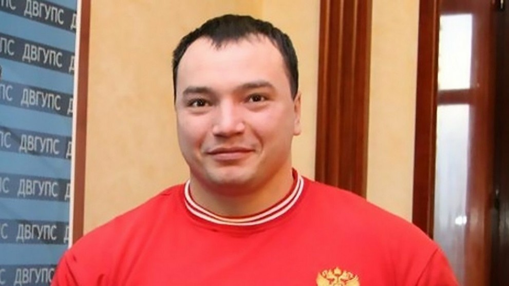 Ruský majster sveta v powerliftingu Andrej Dračev.