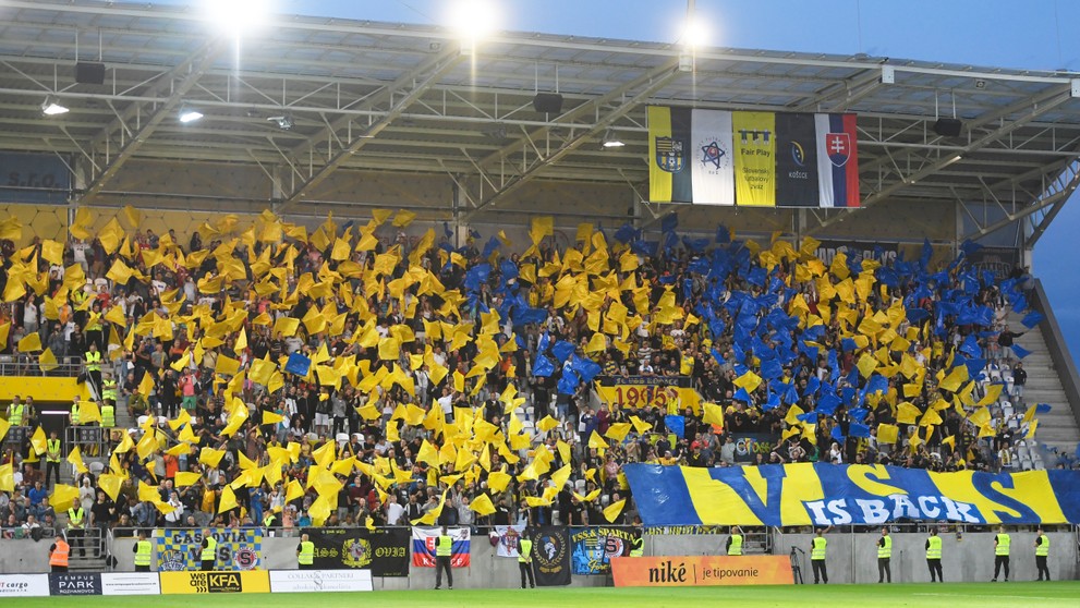 Na snímke fanúšikovia Košíc.