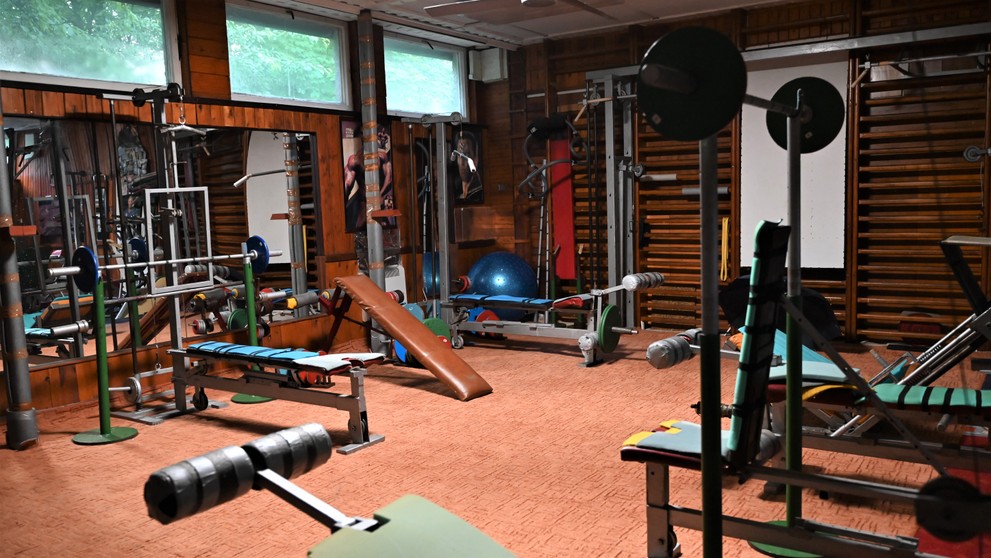 Priestory posilňovne v Rači.