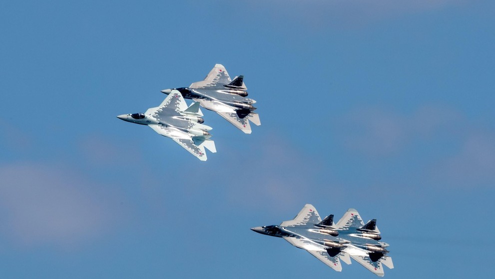 Stíhačky Su-57.