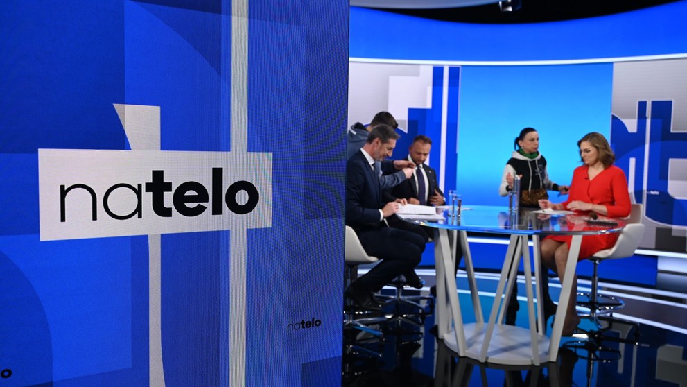 Hosťami relácie Na telo boli Matúš Šutaj Eštok a Milan Majerský