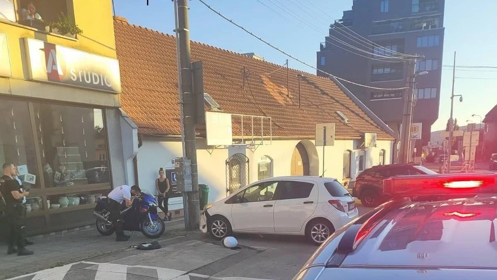 Jazda bez vodičáku s falošnou ŠPZ.