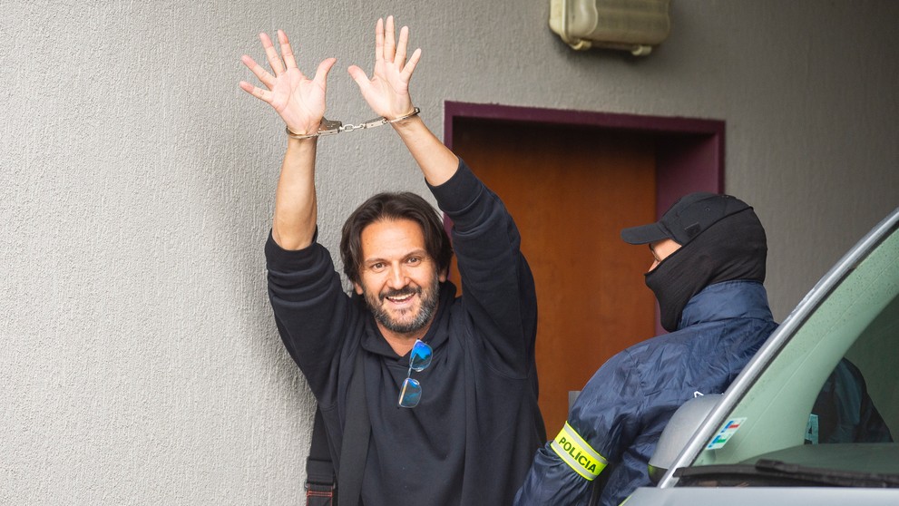 Robert Kaliňák pred rozhodovaním o väzbe