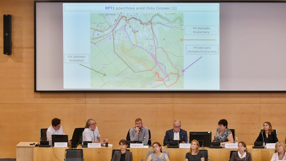 Verejne prejednanie dopadov ťažby na Cínovci