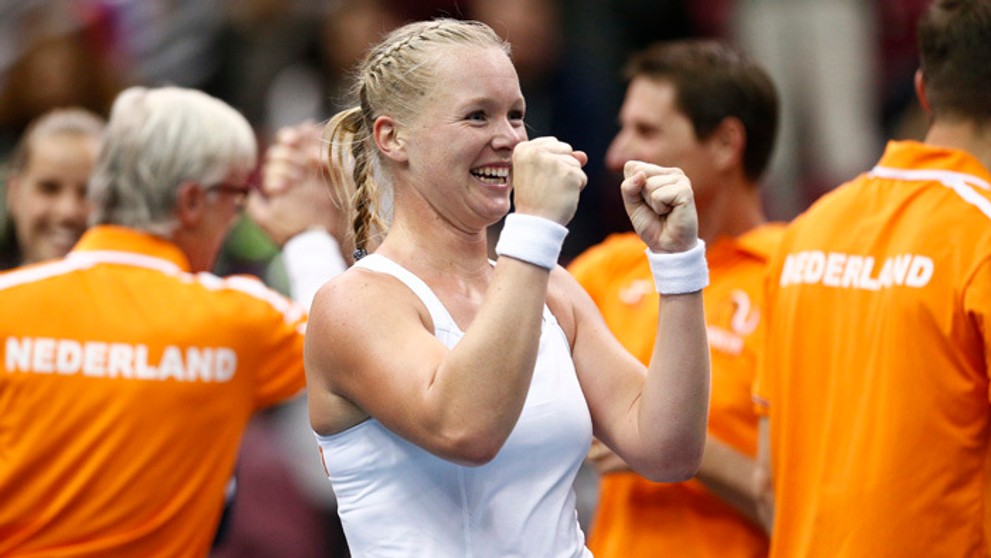 Radosť Holanďanky Kiki Bertensovej po výhre nad Ruskou Svetlanou Kuznecovou vo Fed Cupe.