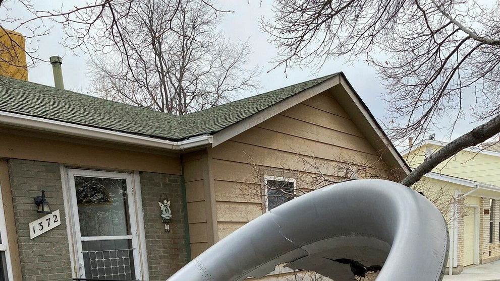 Havarované auto pri Nových Zámkoch.