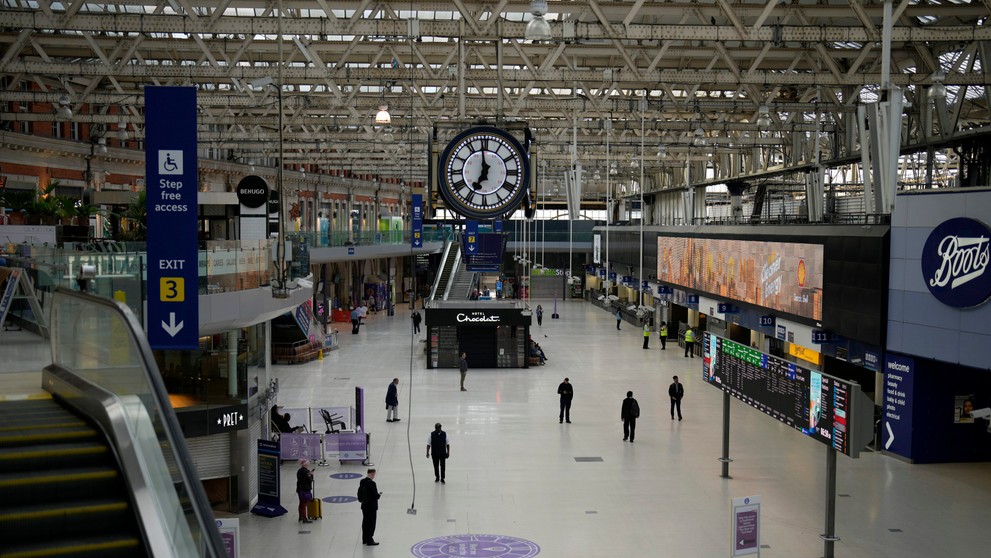 Štrajk železničiarov v Británii