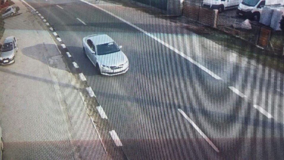 Hľadaná Škoda Superb, strieborná metalíza svetlá, EČ: HC174BV