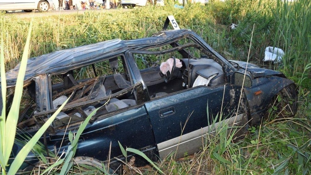 Zdemolovaná Suzuki Vitara.