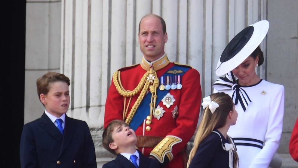 Princ Louis počas prehliadky