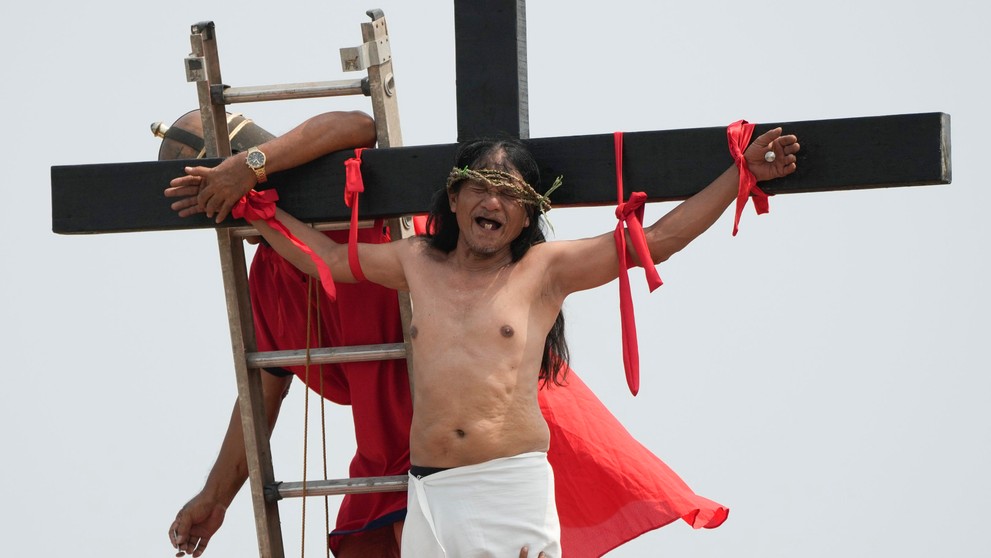 Ukrižovanie na Filipínach