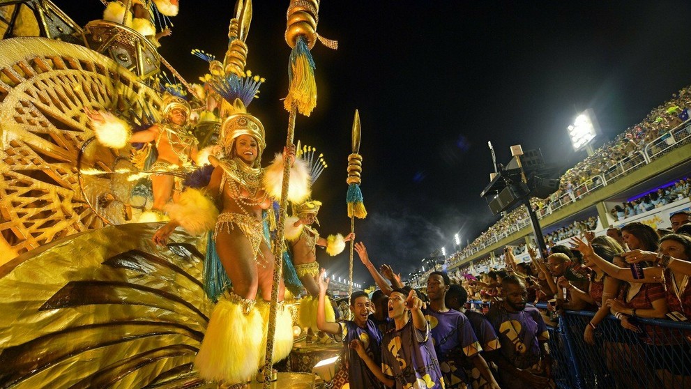 Karneval v Riu de Janeiro.