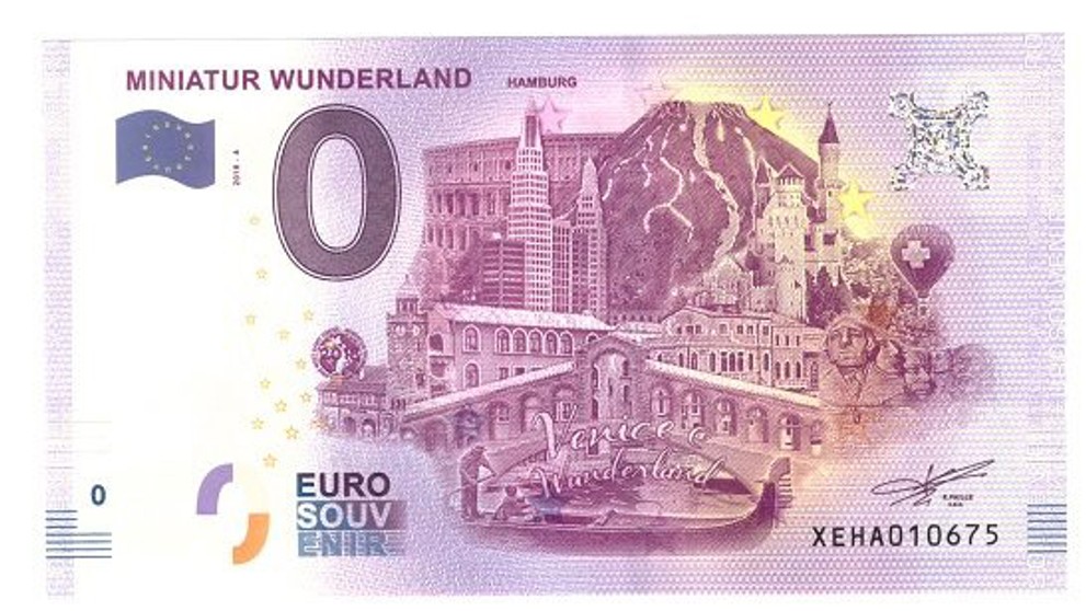 Wunderland s chybným písmenom a správne napísaný.