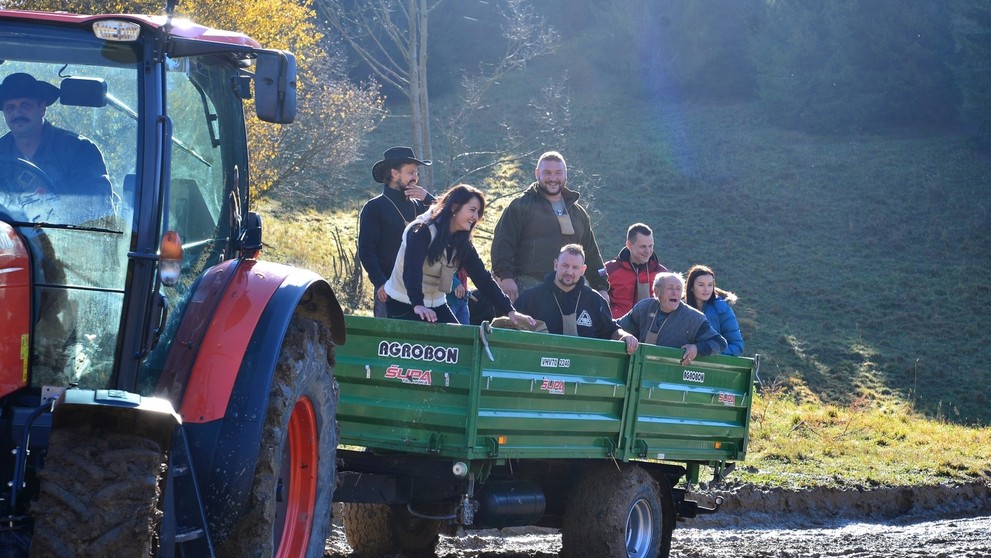 Starí farmári sa vracajú