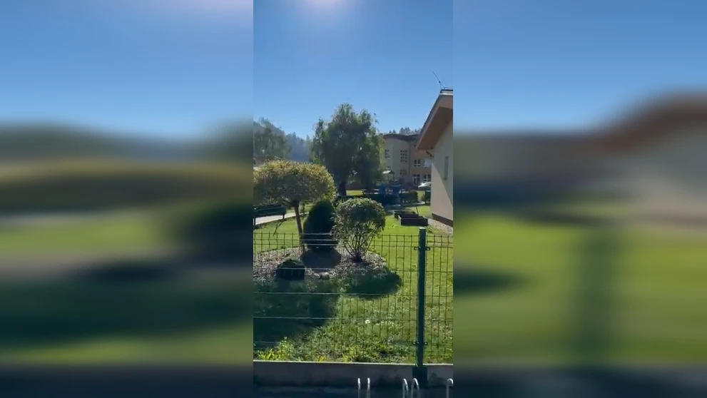 Útok na škole v Staškove.