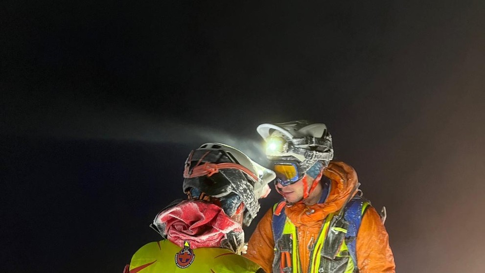 Horskí záchranári pomáhala uviaznutým turistom v Nízkych Tatrách.