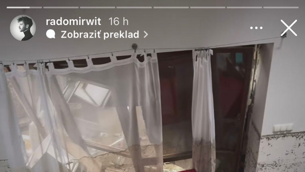 Zábery poľského novinára zo zničeného domu jeho rodiny.