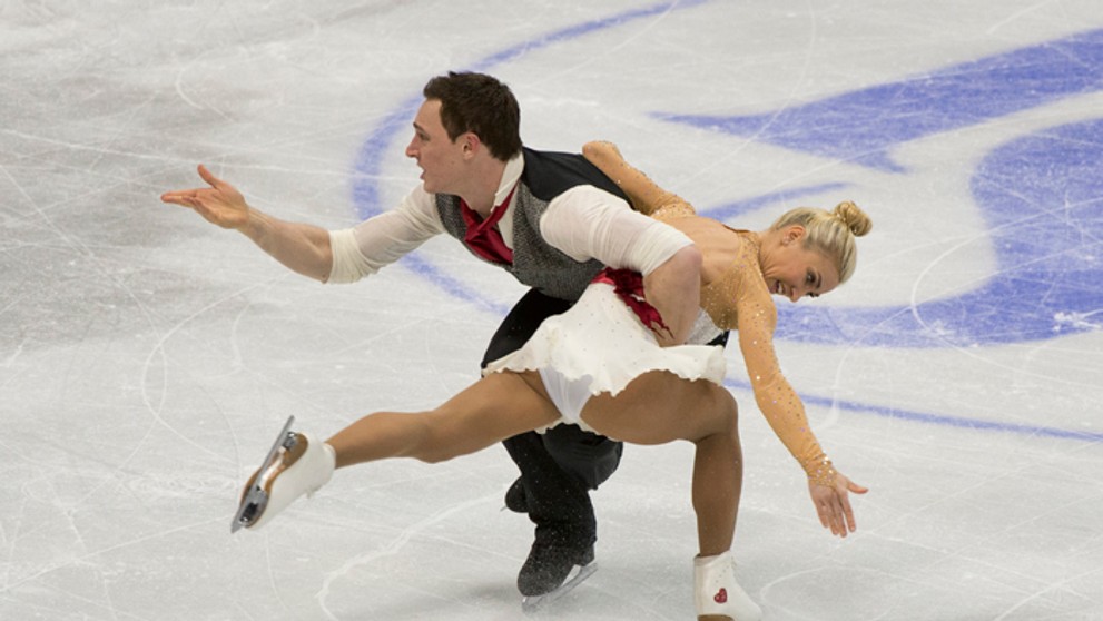 Nemecká športová dvojica Aľona Savčenková a Bruno Massot počas krátkeho programu na ME.