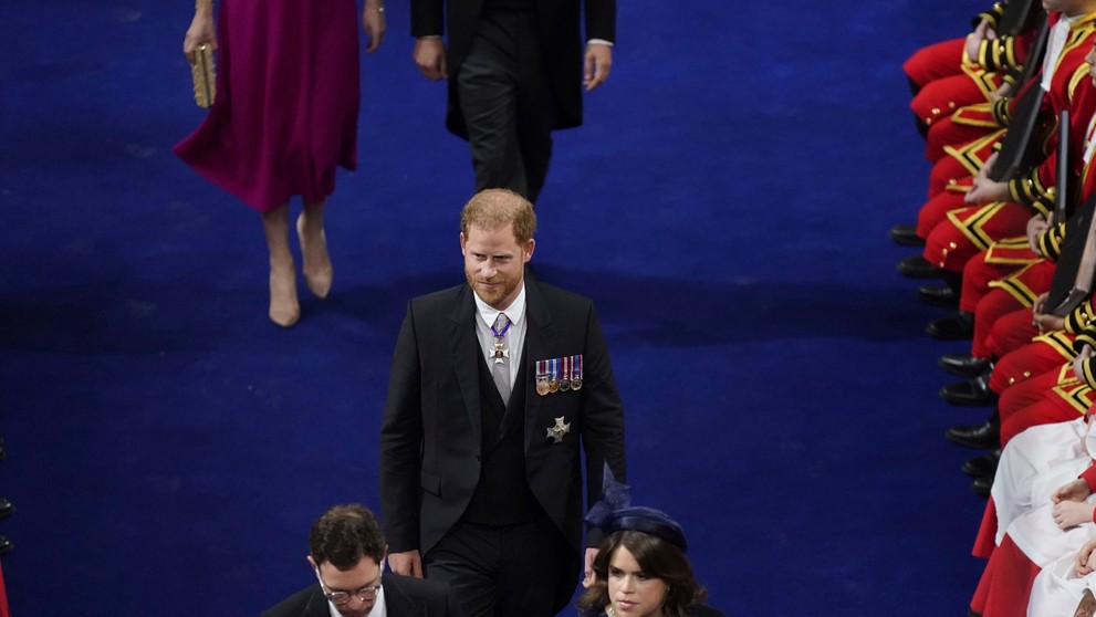 Harry na korunovácii