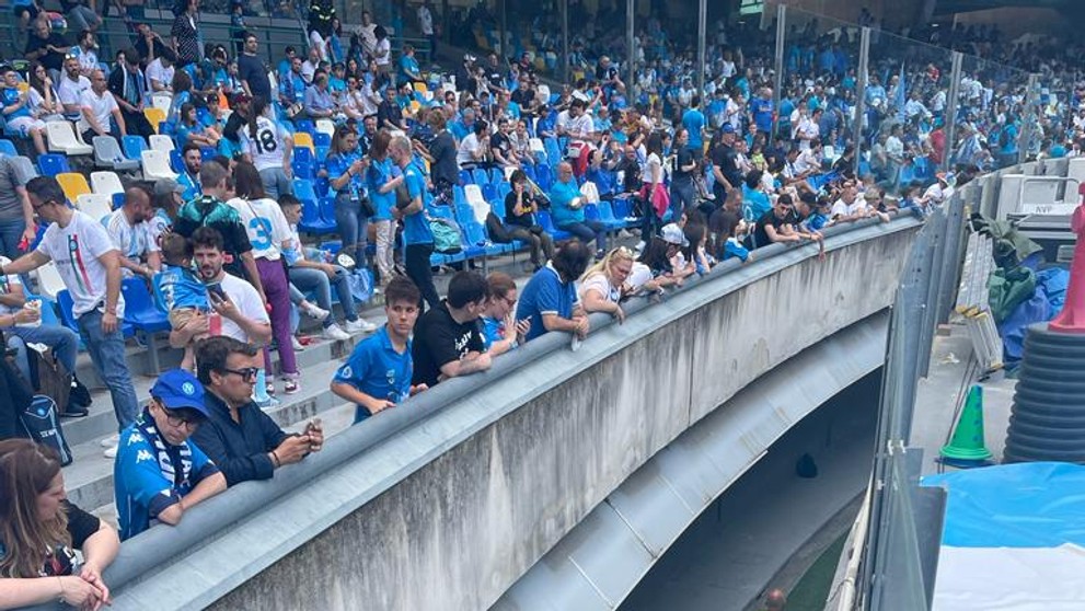 Neapol oslavuje titul.