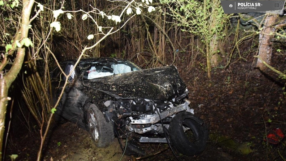 Nehoda troch ľudí.