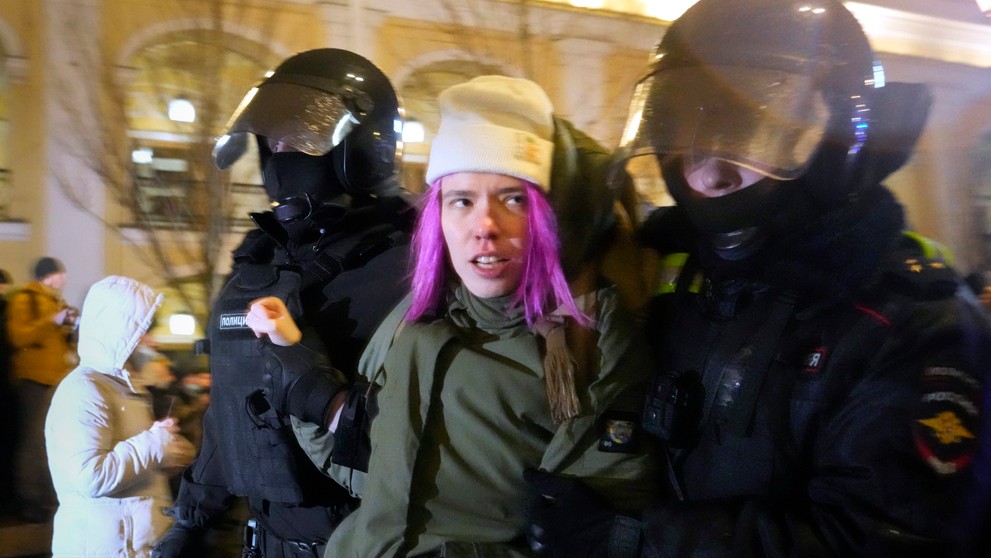 Protivojnové protesty v Moskve.