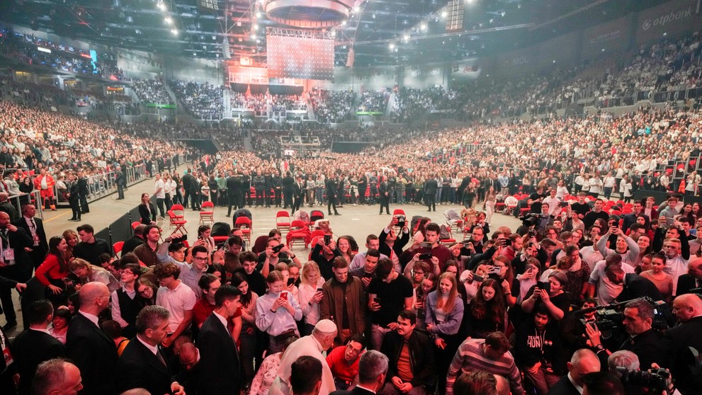 Pápež v Budapešti.