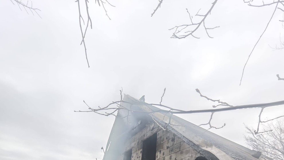 Požiar v obci Nový Salaš.