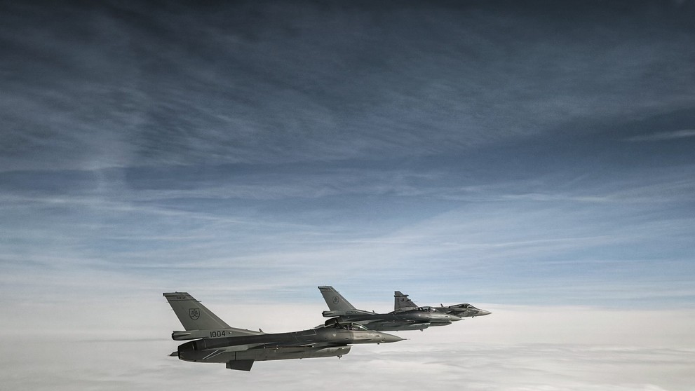 Slovenské stíhačky F-16 počas cvičenia Federated Cloud 2026.