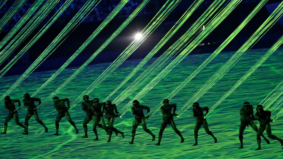 Vystúpenie tanečníkov na otváracom ceremoniáli OH v Riu de Janeiro.