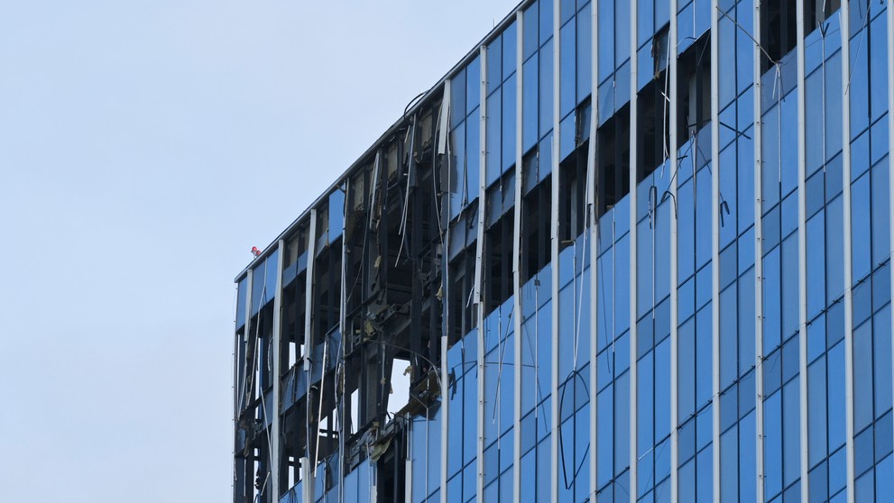 Útoky dronmi poškodili dve budovy v Moskve.