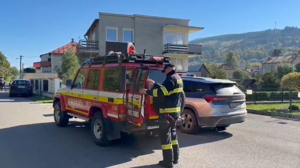 Útok na škole v Staškove.